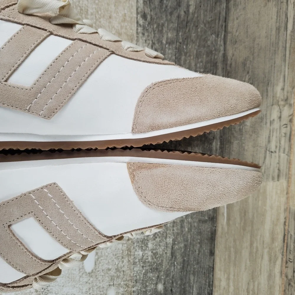 Free People Aces Shoes Sz 11 Tennis Chalk Desert Sand Suede Low-Top Sneaker